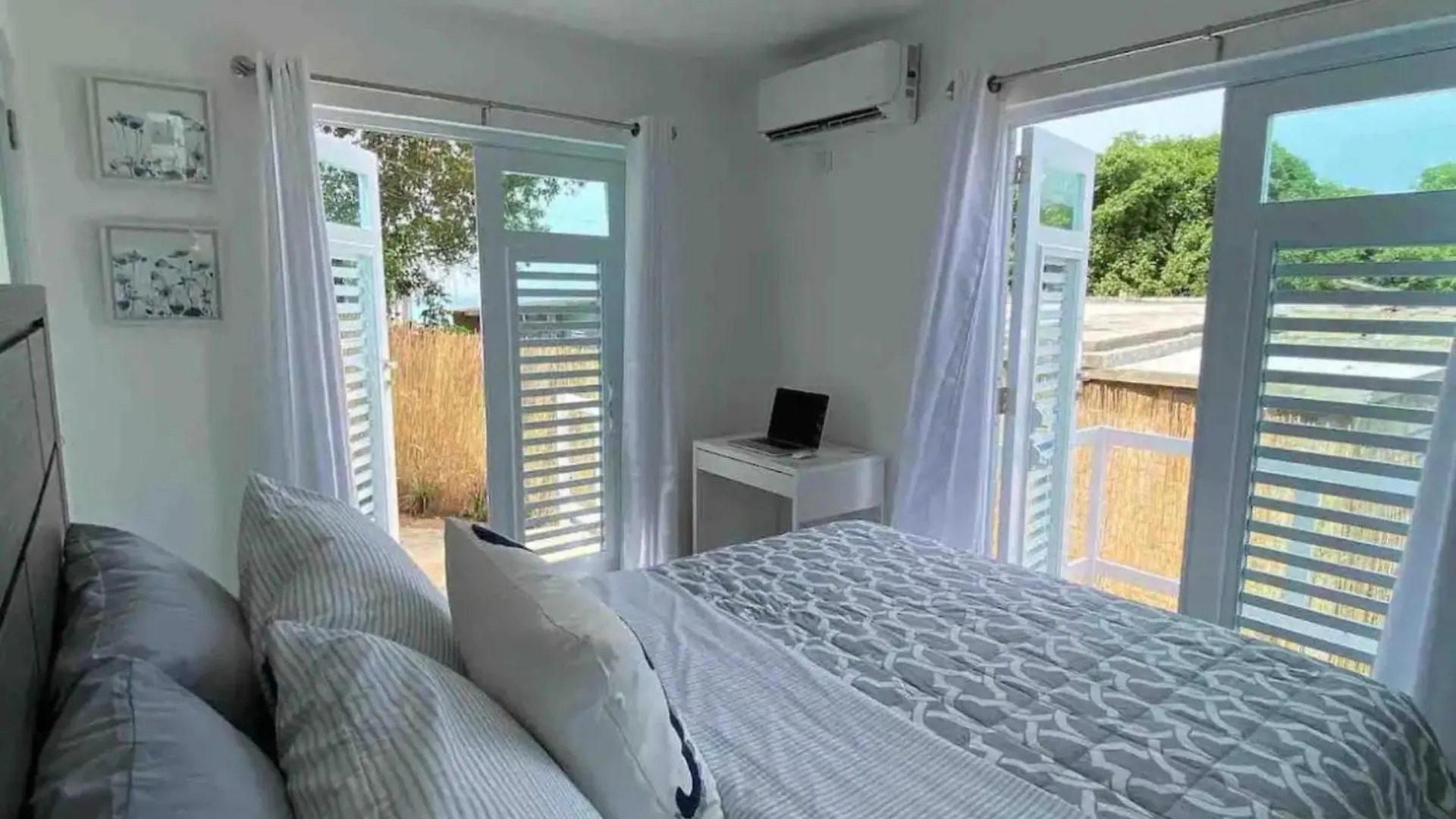 Ξενοδοχείο με διαμερίσματα Apartamentos En Viques Puerto Rico Βιέκες